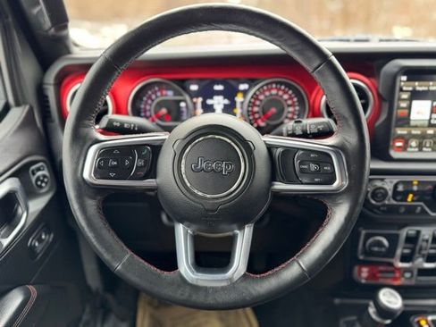 Used 2019 Jeep Wrangler Unlimited Rubicon w/ Dual Top Group image 23