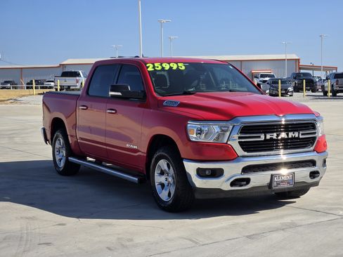 Used 2019 RAM 1500 Big Horn AWD/4WD image 4