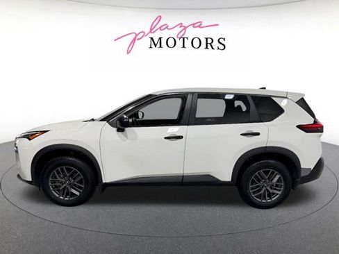 Used 2022 Nissan Rogue S FWD image 7