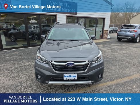 Used 2021 Subaru Outback Limited image 2