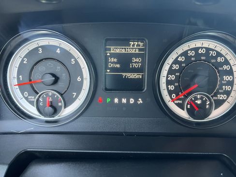 Used 2015 RAM 4500 Tradesman w/ Power & Remote Entry Group image 17