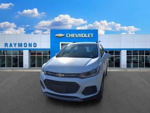 Used 2019 Chevrolet Trax LT w/ LT Convenience Package AWD/4WD image 7
