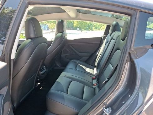 Used 2023 Tesla Model 3 Standard Range RWD image 12