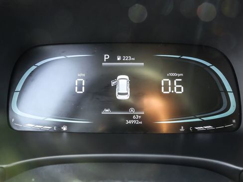 Used 2023 Hyundai Palisade SE w/ Cargo Package image 29