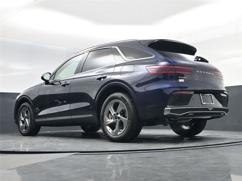 New 2026 Genesis GV70 2.5T Select image 14