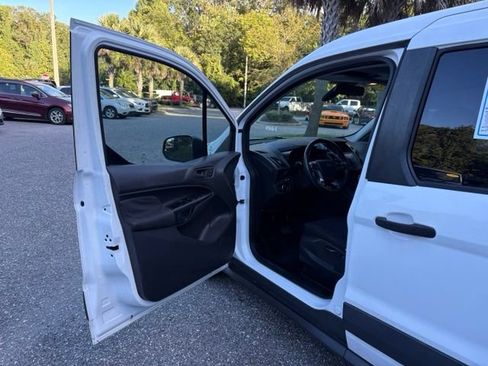 Used 2017 Ford Transit Connect XL FWD image 9