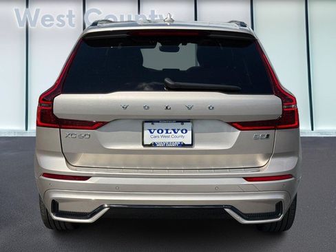 Used 2026 Volvo XC60 B5 Plus AWD/4WD image 6