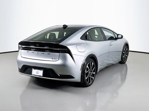 Used 2026 Toyota Prius Plug-In Hybrid w/ Limited Premium Package image 5