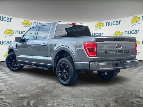 Used 2022 Ford F150 XLT w/ XLT Black Appearance Package image 4