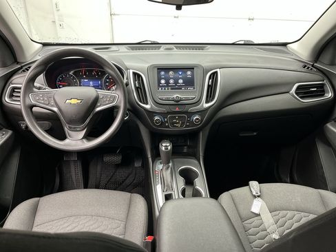 Used 2020 Chevrolet Equinox LT AWD/4WD image 4