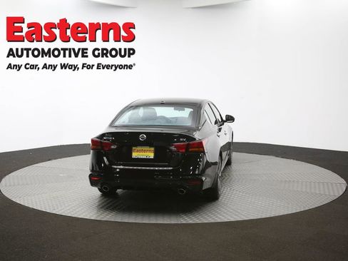 Used 2021 Nissan Altima 2.5 SV w/ SV Premium Package FWD image 36