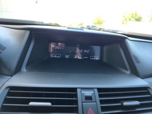 Used 2010 Honda Crosstour EX-L image 27