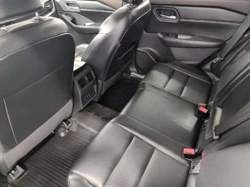 Used 2023 Nissan Rogue SV w/ SV Premium B Package AWD/4WD image 23