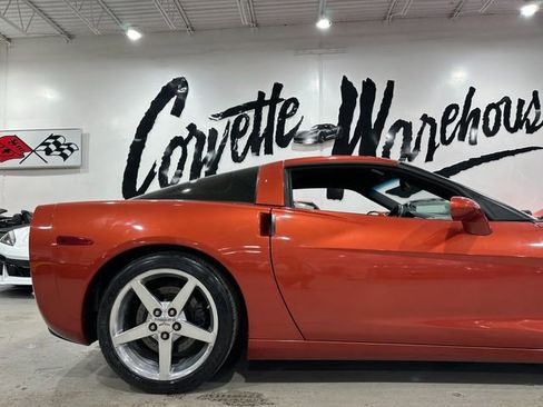 Used 2006 Chevrolet Corvette Coupe w/ Preferred Equipment Group image 4