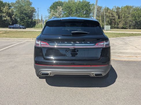 Used 2021 Lincoln Nautilus Reserve w/ Equipment Group 201A AWD/4WD image 4