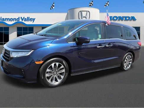 Used 2023 Honda Odyssey EX-L image 3