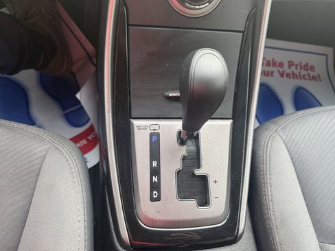 Used 2013 Hyundai Elantra GLS w/ Preferred Pkg image 18