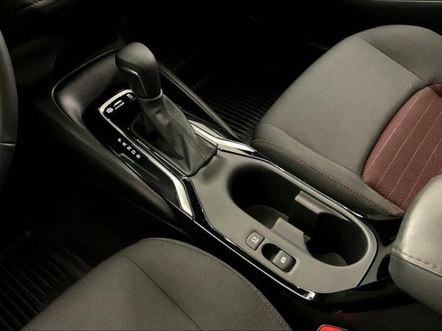 Used 2024 Toyota Corolla SE FWD image 16