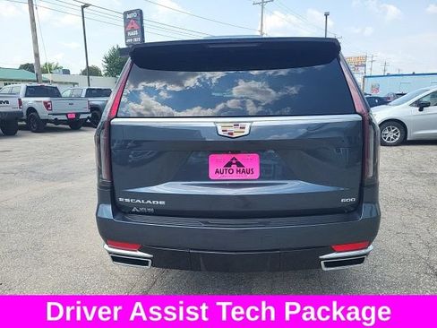 Used 2021 Cadillac Escalade Premium Luxury Platinum AWD/4WD image 34