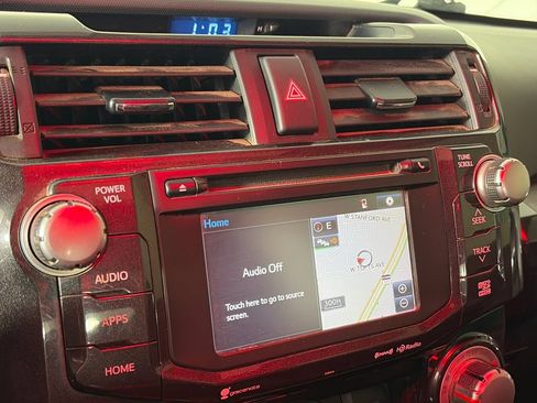 Used 2019 Toyota 4Runner TRD Off-Road Premium AWD/4WD image 19