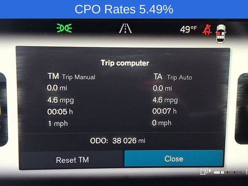 Certified 2023 Volvo XC40 B5 Plus w/ Driver Assist Package AWD/4WD image 24