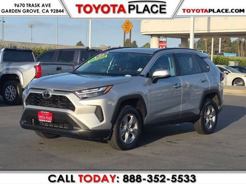 Used 2024 Toyota RAV4 XLE FWD image 1