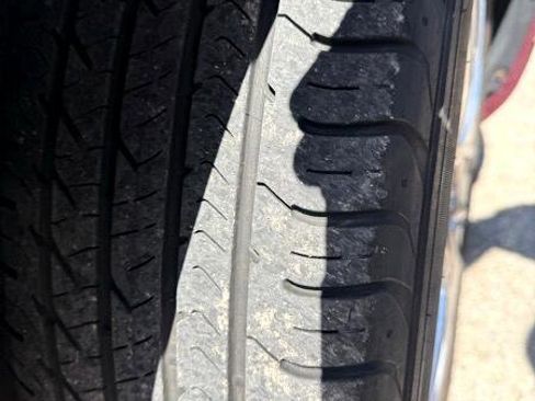 Used 2011 GMC Acadia Denali image 21