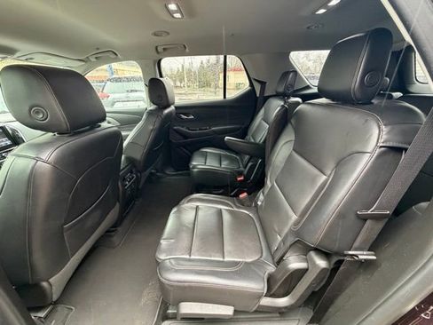 Used 2018 Chevrolet Traverse LT w/ LPO, 'HIT The Road' Package AWD/4WD image 15