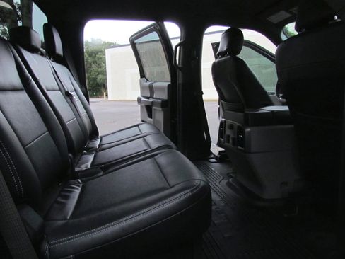 Used 2019 Ford F250 XLT w/ XLT Value Package image 21