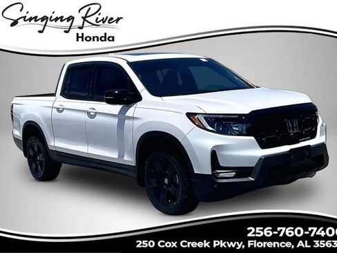 Used 2025 Honda Ridgeline Black Edition image 1