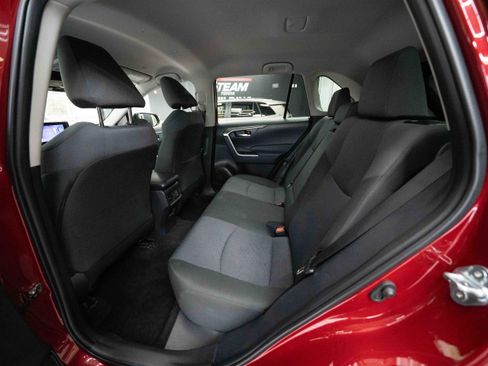 Used 2025 Toyota RAV4 XLE image 23