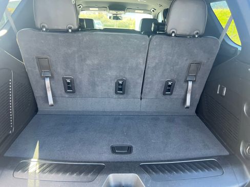 Used 2024 Chevrolet Tahoe LT image 12