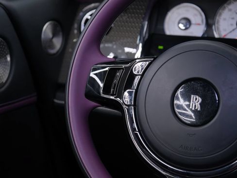 Used 2020 Rolls-Royce Wraith RWD image 46