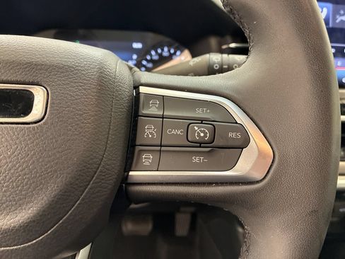 Used 2024 Jeep Compass Limited AWD/4WD image 23