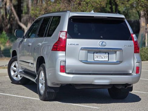 Used 2010 Lexus GX 460 Premium image 10