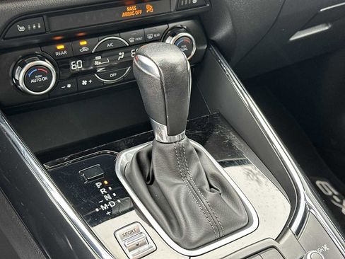 Used 2018 MAZDA CX-9 Touring w/ Touring Premium Package image 23