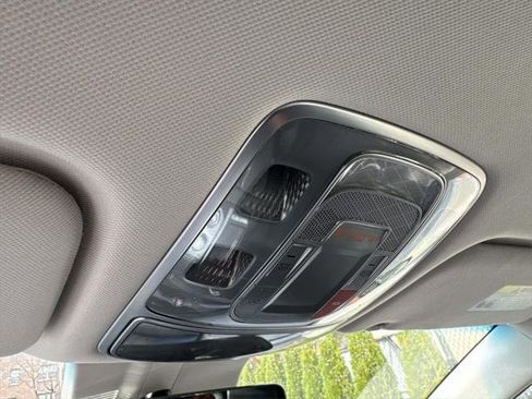 Used 2023 Genesis G80 2.5T image 29