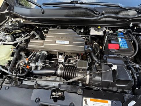 Used 2020 Honda CR-V Touring image 10
