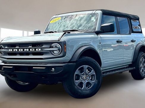 Used 2024 Ford Bronco Big Bend AWD/4WD image 3