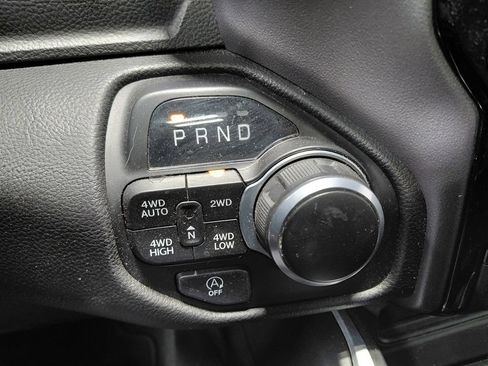 Used 2023 RAM 1500 Big Horn AWD/4WD image 39