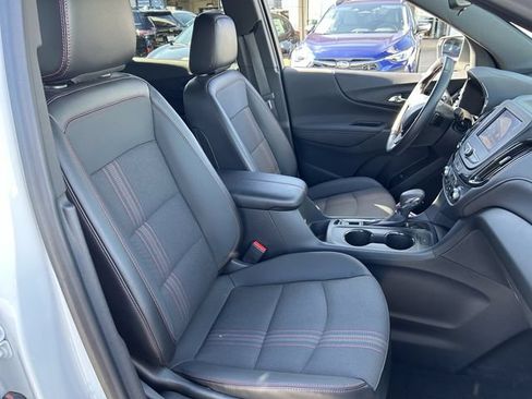 Used 2022 Chevrolet Equinox RS FWD image 25
