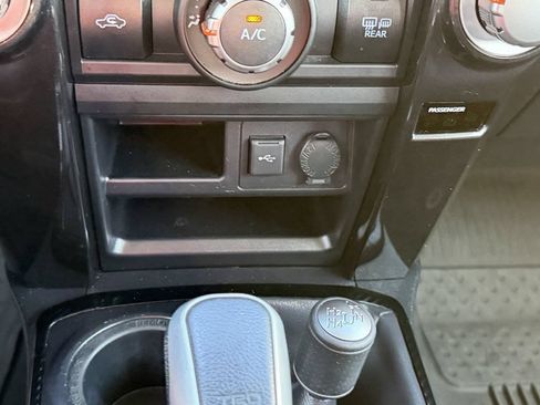 Used 2020 Toyota 4Runner TRD Off-Road Premium AWD/4WD image 25