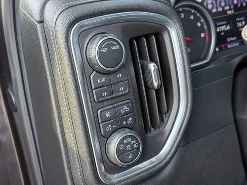 Used 2020 Chevrolet Silverado 1500 High Country image 35