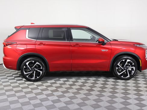 Used 2024 Mitsubishi Outlander SEL image 5