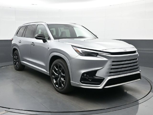 New 2026 Lexus TX 500h AWD image 2