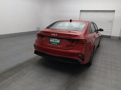 Used 2023 Kia Forte LXS FWD image 7
