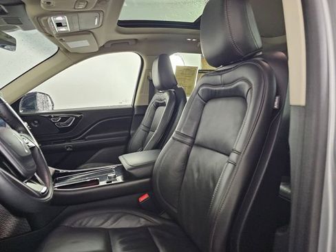 Used 2023 Lincoln Aviator Grand Touring w/ Equipment Group 301A image 26