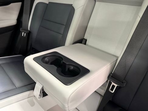 Used 2025 Honda Prologue Touring image 19