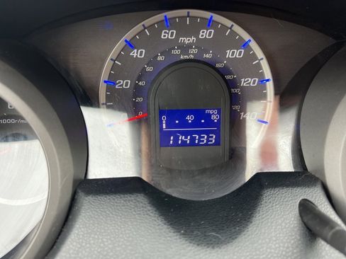 Used 2010 Honda Fit image 13