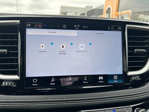 New 2026 Chrysler Pacifica Select image 13